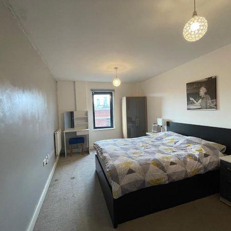 Modern Apartment Near Bullring เบอร์มิงแฮม ภายนอก รูปภาพ