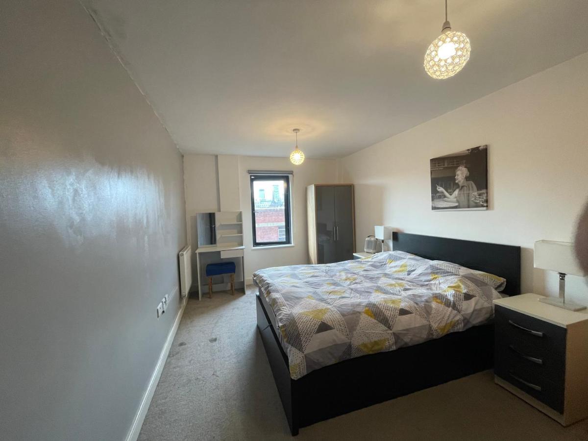 Modern Apartment Near Bullring เบอร์มิงแฮม ภายนอก รูปภาพ