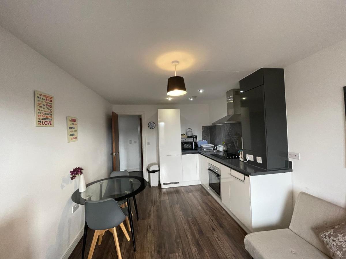 Modern Apartment Near Bullring เบอร์มิงแฮม ภายนอก รูปภาพ
